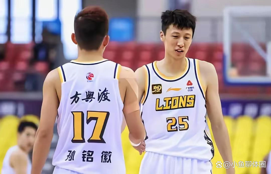 HUPU-广厦男篮训练开放日；集结日主帅复盘引欢呼；CBA常规赛在即；轮换策略成焦点的简单介绍