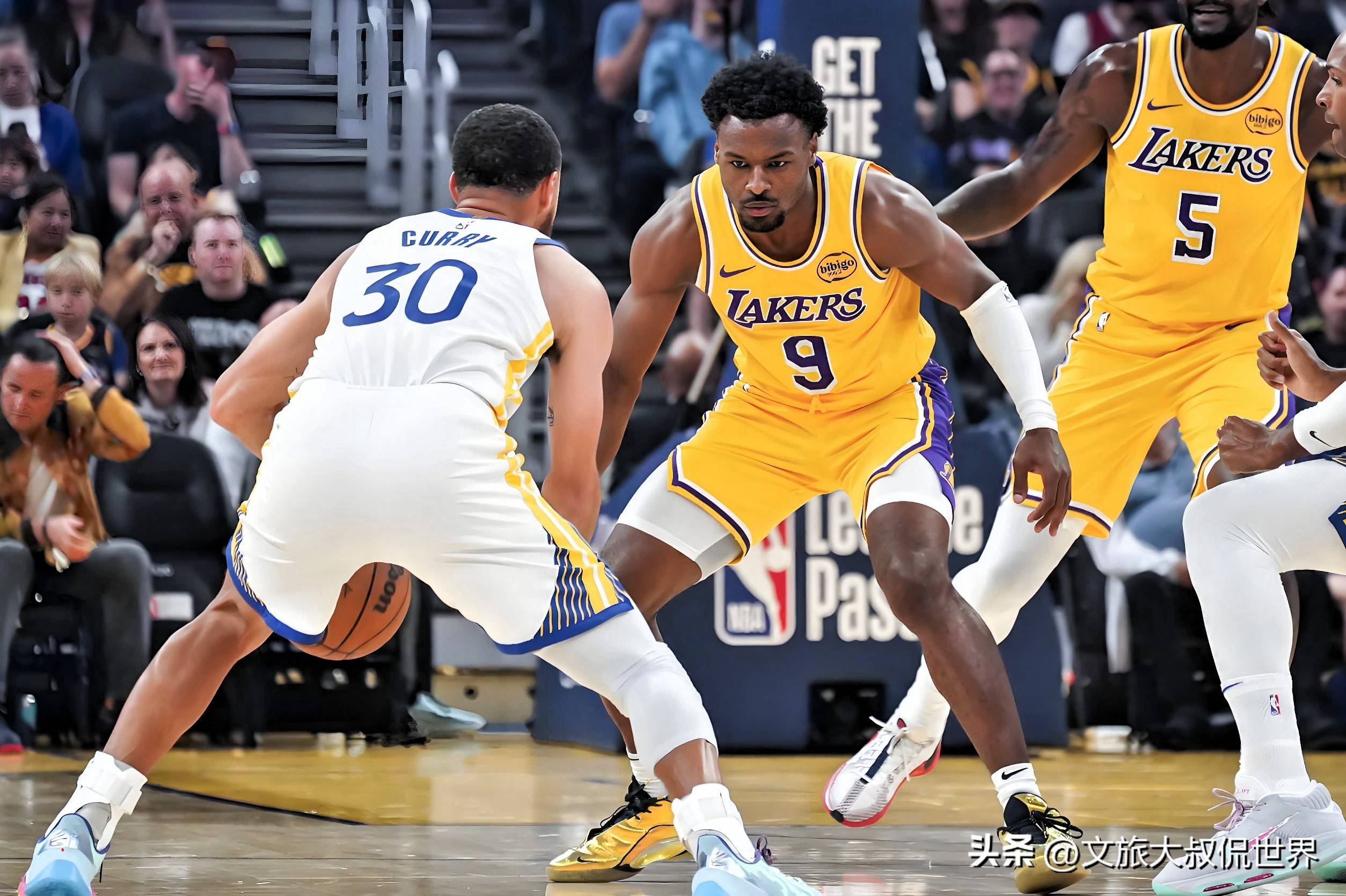 虎扑体育-浓眉哥在勇士比赛中势不可挡，回归赛场引发热议！的简单介绍